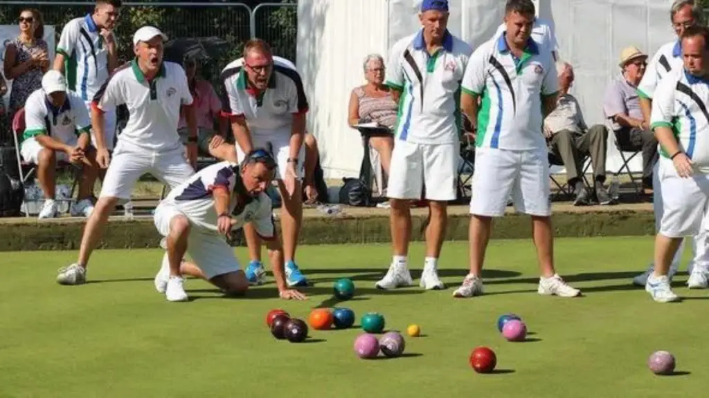 Starting to Play Bowls
